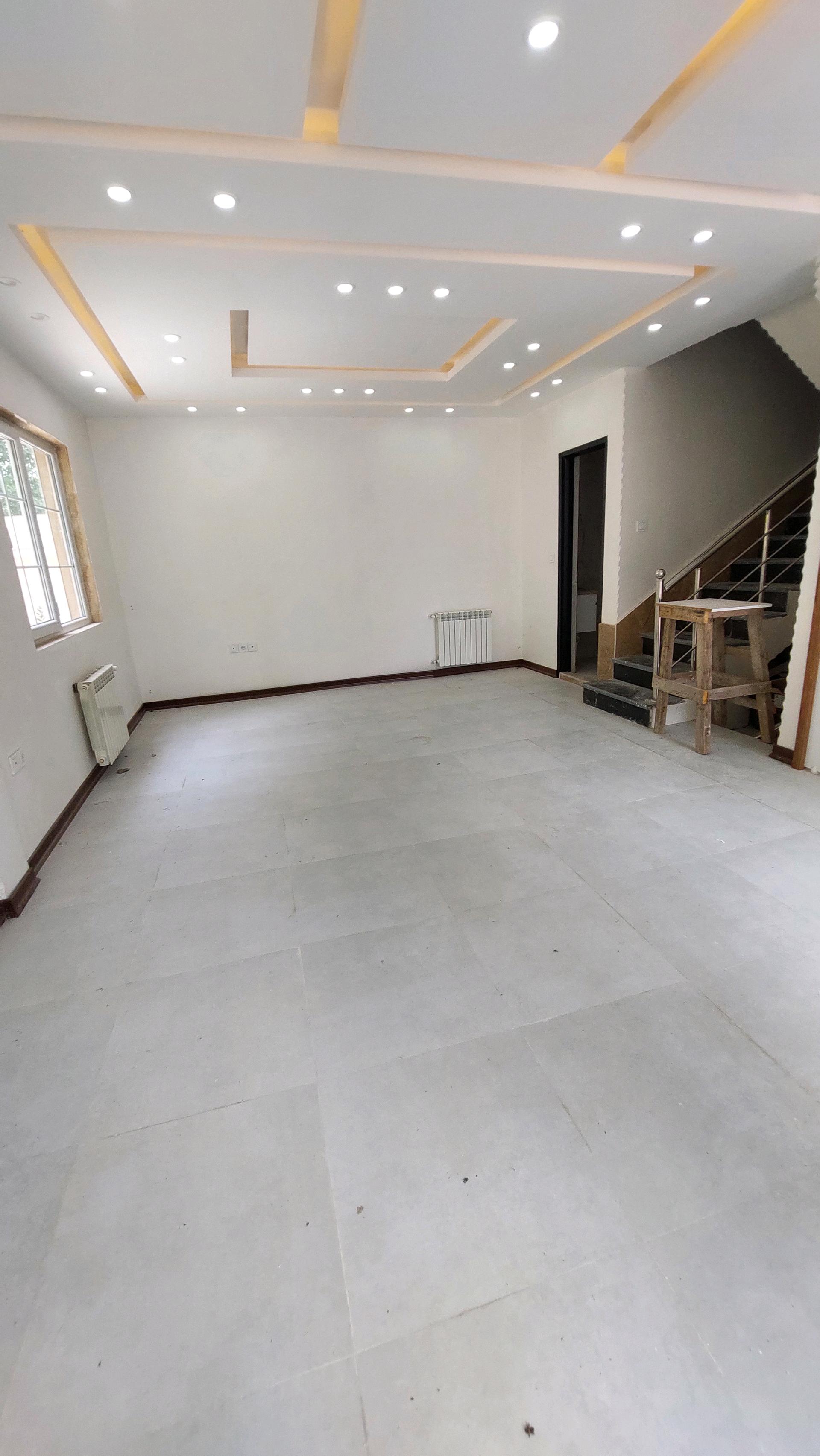 تصویر یک ویلای دوبلکس در لوکیشن شهری