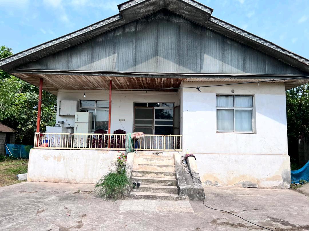 تصویر خانه روستایی در گیلان