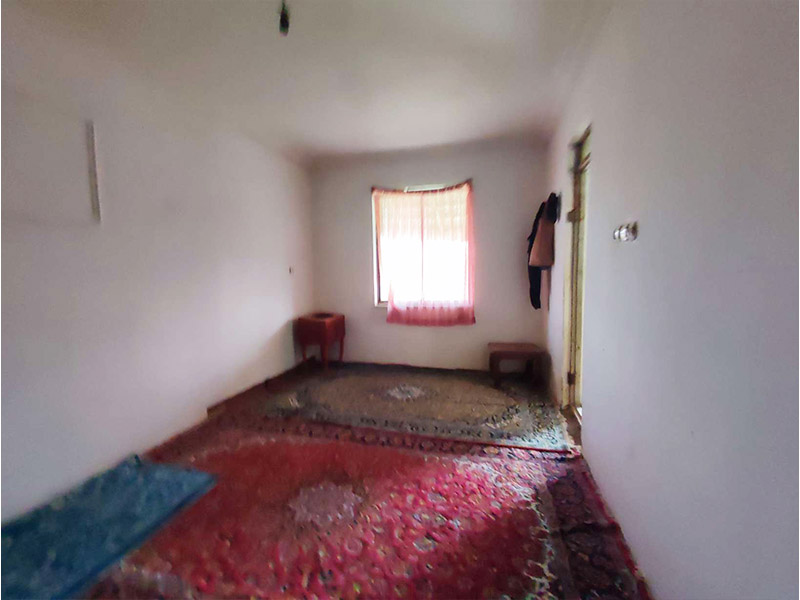 تصویر خانه کلنگی800متری با بنای110متری