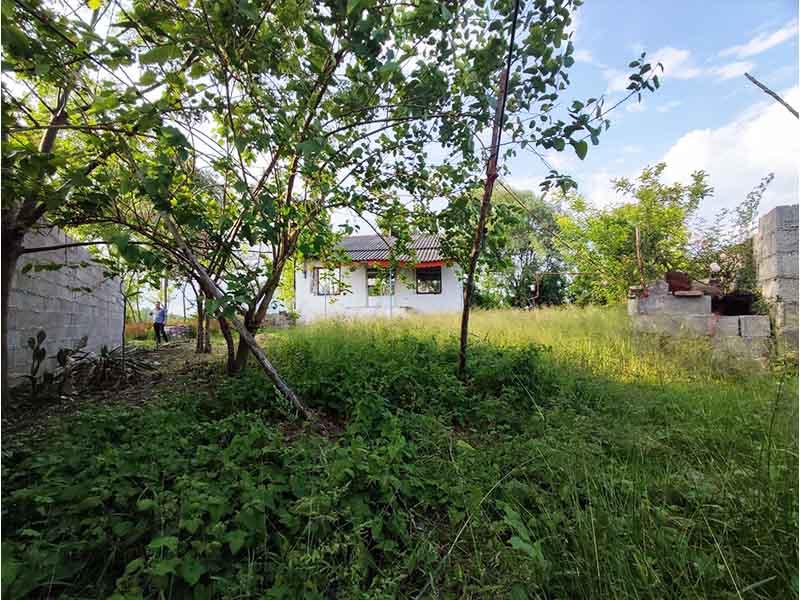 تصویر خانه کلنگی800متری با بنای110متری