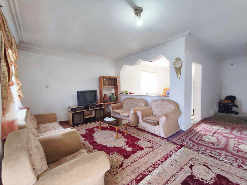 تصویر خانه کلنگی800متری با بنای110متری