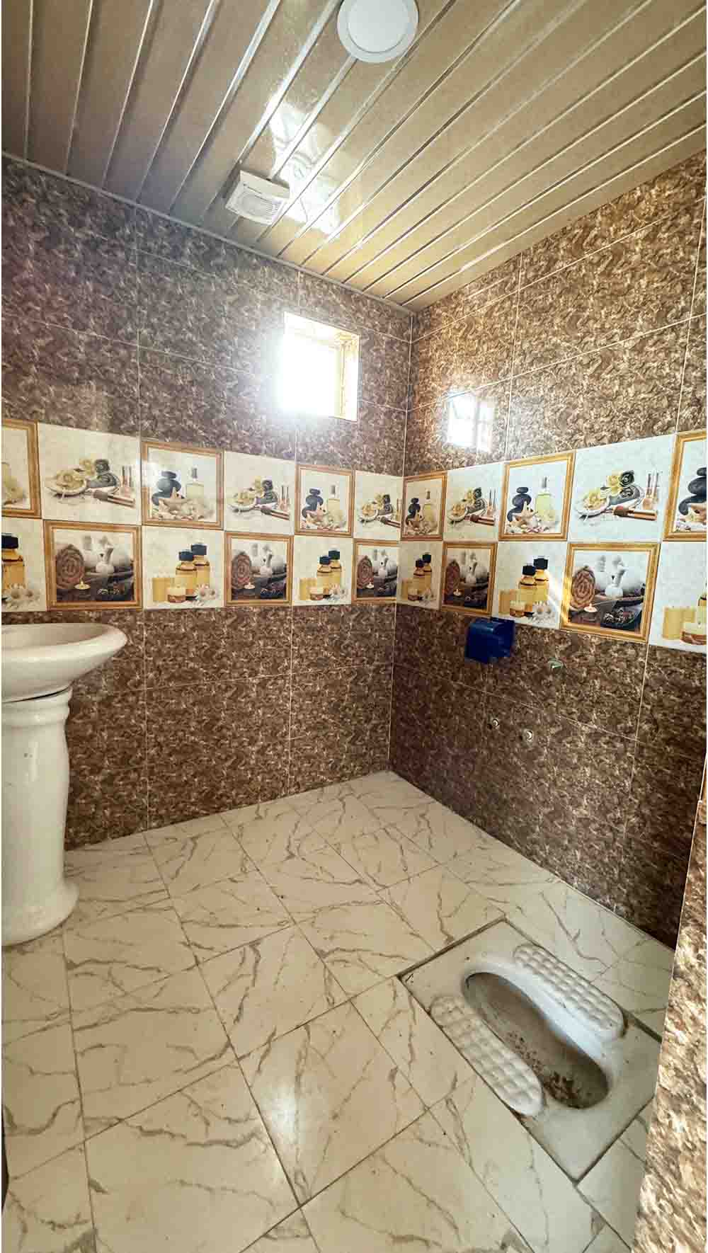 یک ویلای نوساز در دل طبیعت و نزدیک دریا