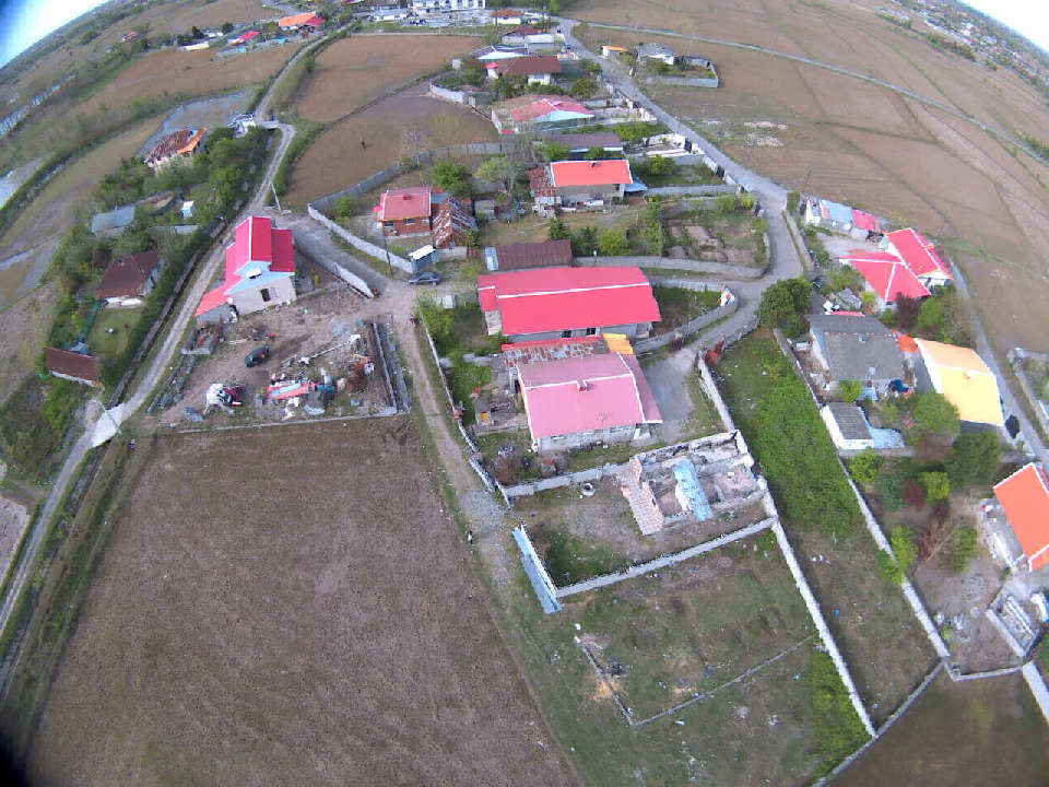 تصویر یک خانه تخریبی در گیلان