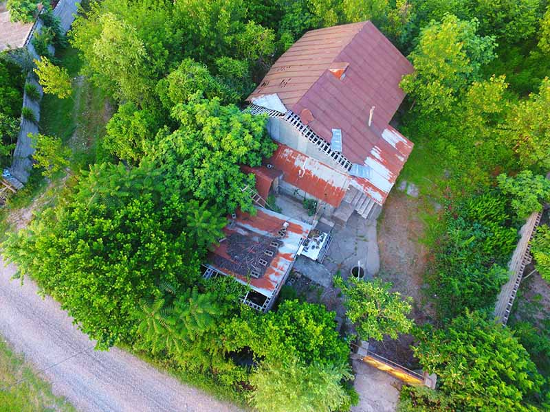 تصویرخانه بامحوطه 800 متری