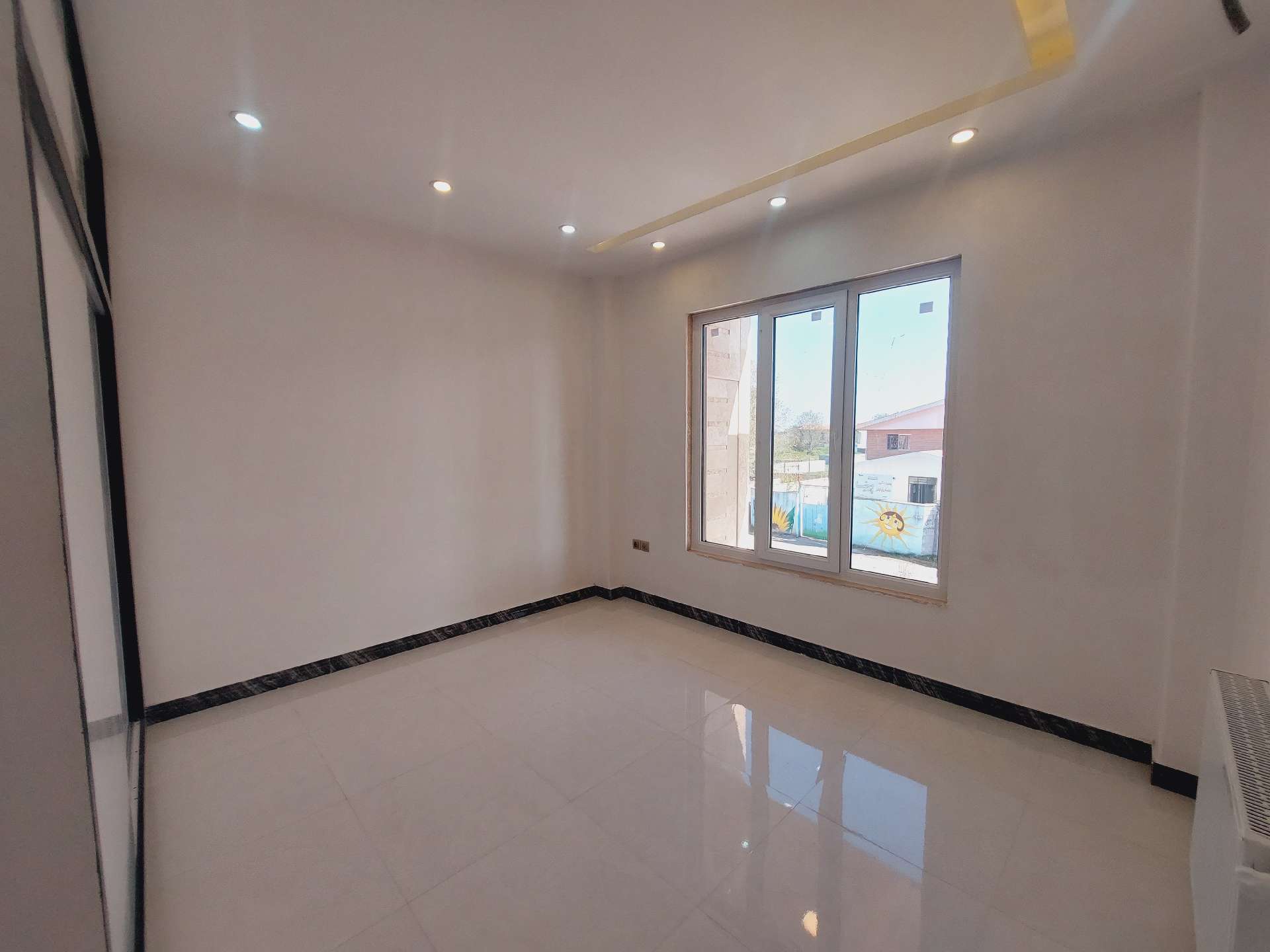 تصویر یک ویلا دوبلکس نوساز