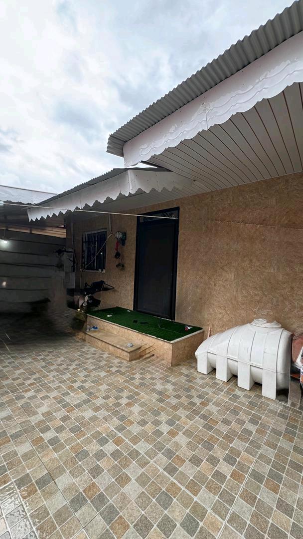 یه ویلای هم کف 80 متری با نمای سرامیک