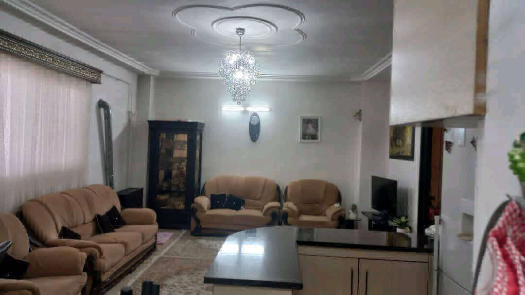 تصویر آپارتمان در مرکز شهر خشکبیجار