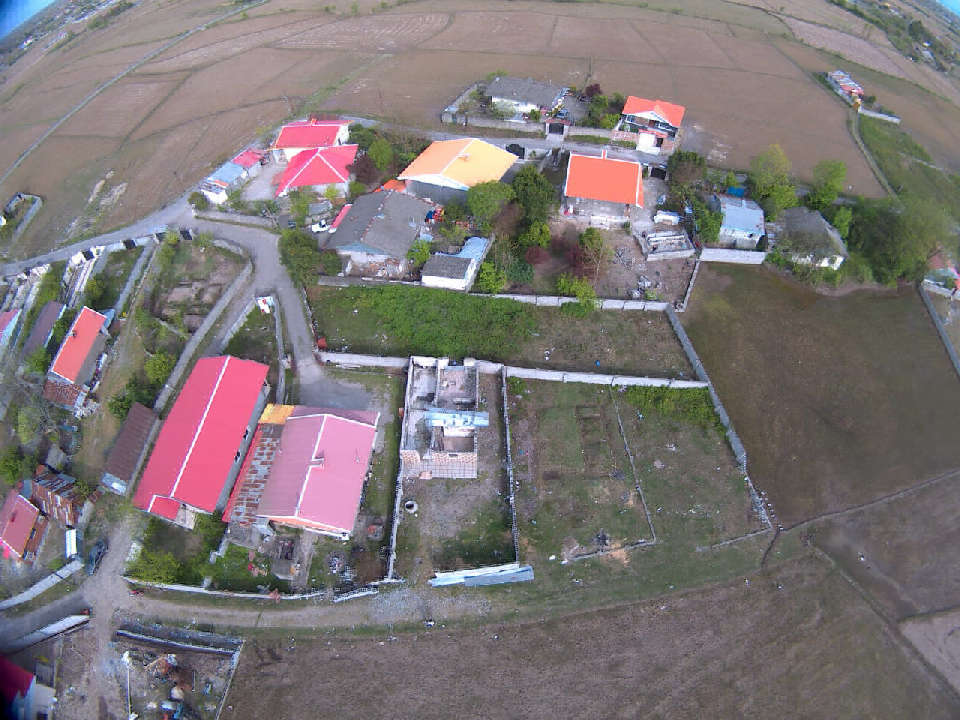 تصویر یک خانه تخریبی در گیلان