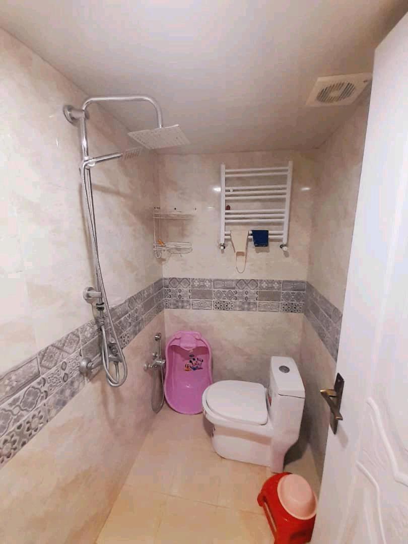 ویلا نوساز مرکز شهر خشکبیجار