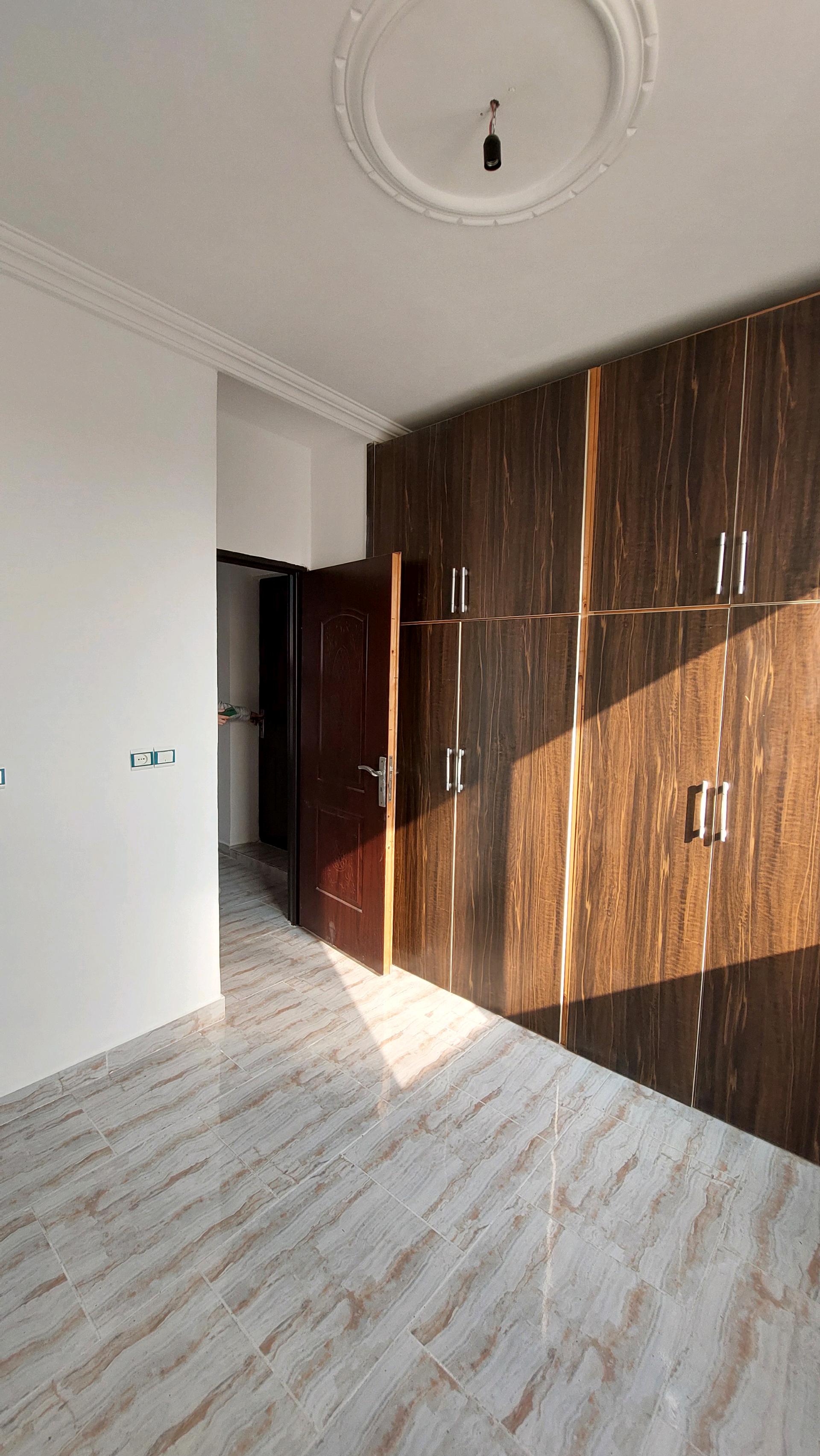 تصویر آپارتمان