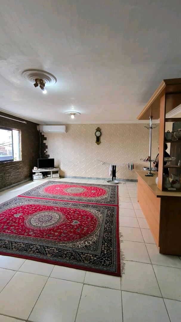 تصویر یک آپارتمان