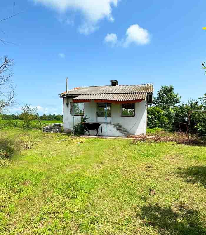 تصویر خانه کلنگی800متری با بنای110متری